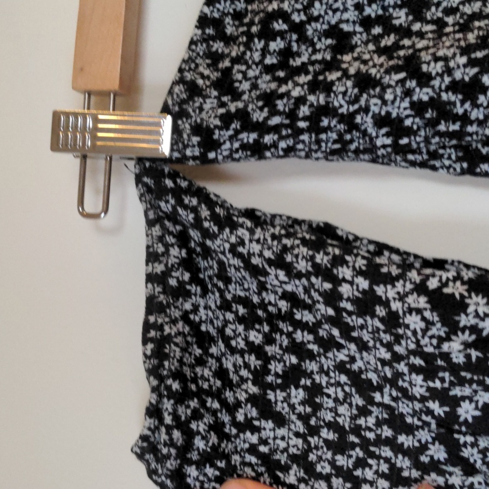 Lulu's Off the Shoulder Pickin' Daisies Mini Dress - Picture 4 of 6